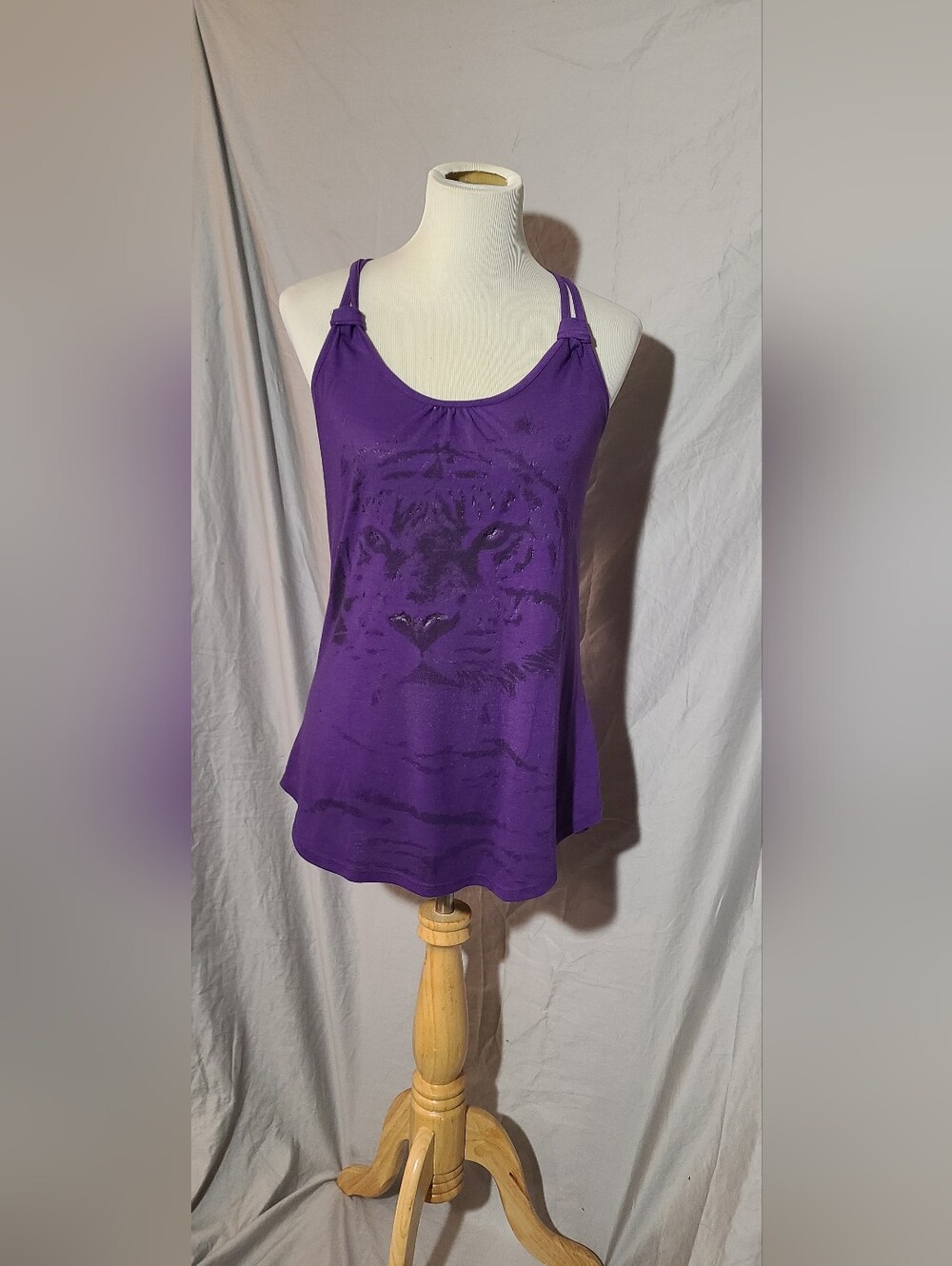 Purple Graphic Scoop Neck Women's Tank Top